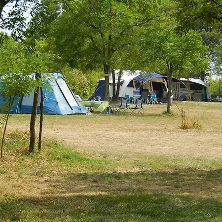 Luxury tent Cauvy