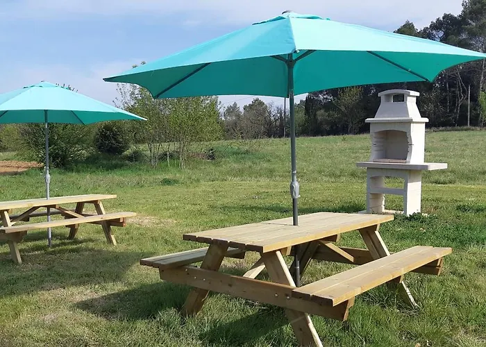Du Mas Cauvy Glamping